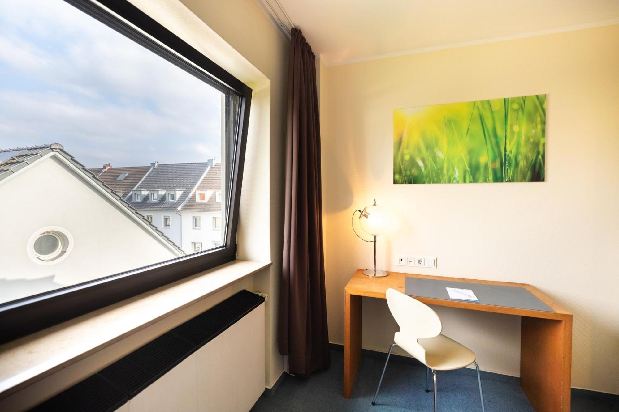 Select Hotel Silence Garden Koeln Colónia Exterior foto